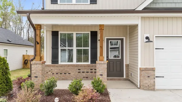 $1,875 | 360 Maidenhair Place, Clayton, NC 27520