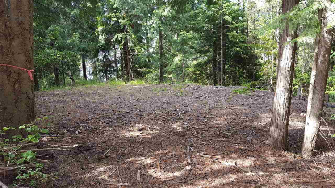 4144 Pebble Beach Road Loon Lake, WA 99148 - Photo 2 of 10 Gallery Image 2