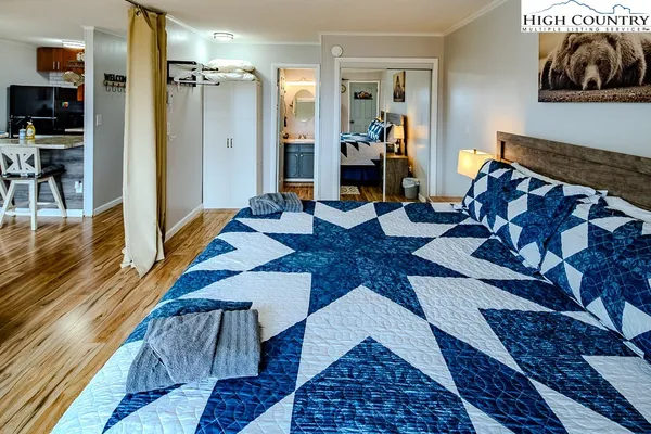 $189,000 | 103 Upper Holiday Lane, Unit G327, Beech Mountain, NC 28604