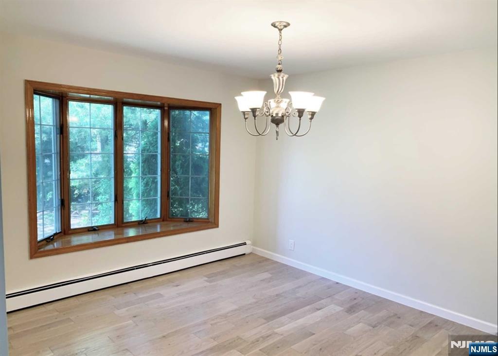 424 Eton Court Ridgewood, NJ 07450 - Photo 7 of 16