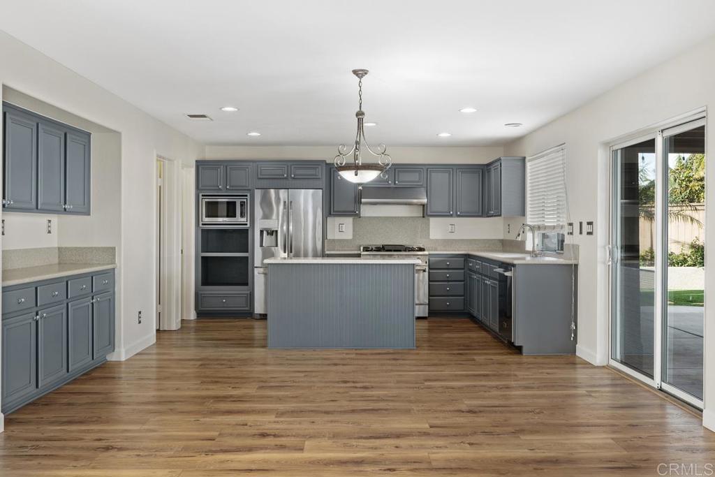 4314 Forest Ranch Way Oceanside, CA 92057 - Photo 12 of 47