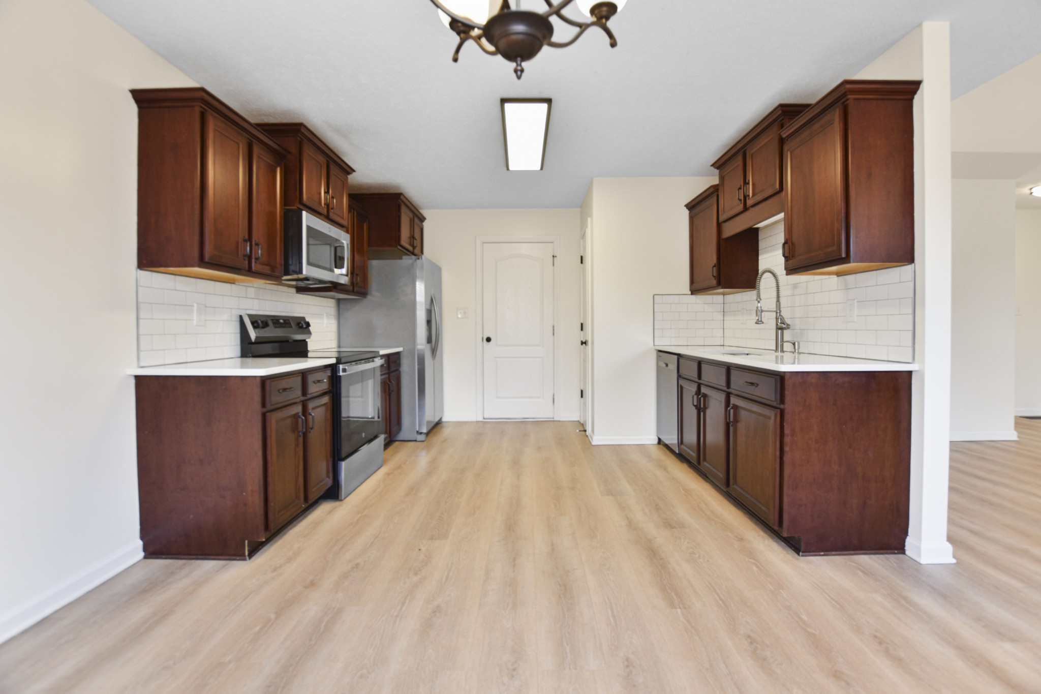 3738 Suiter Road Clarksville, TN 37040 - Photo 9 of 22
