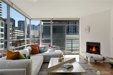 $849,000 | 2929 1st Avenue, Unit 519, Seattle, WA 98121