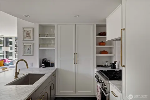 $849,000 | 2929 1st Avenue, Unit 519, Seattle, WA 98121