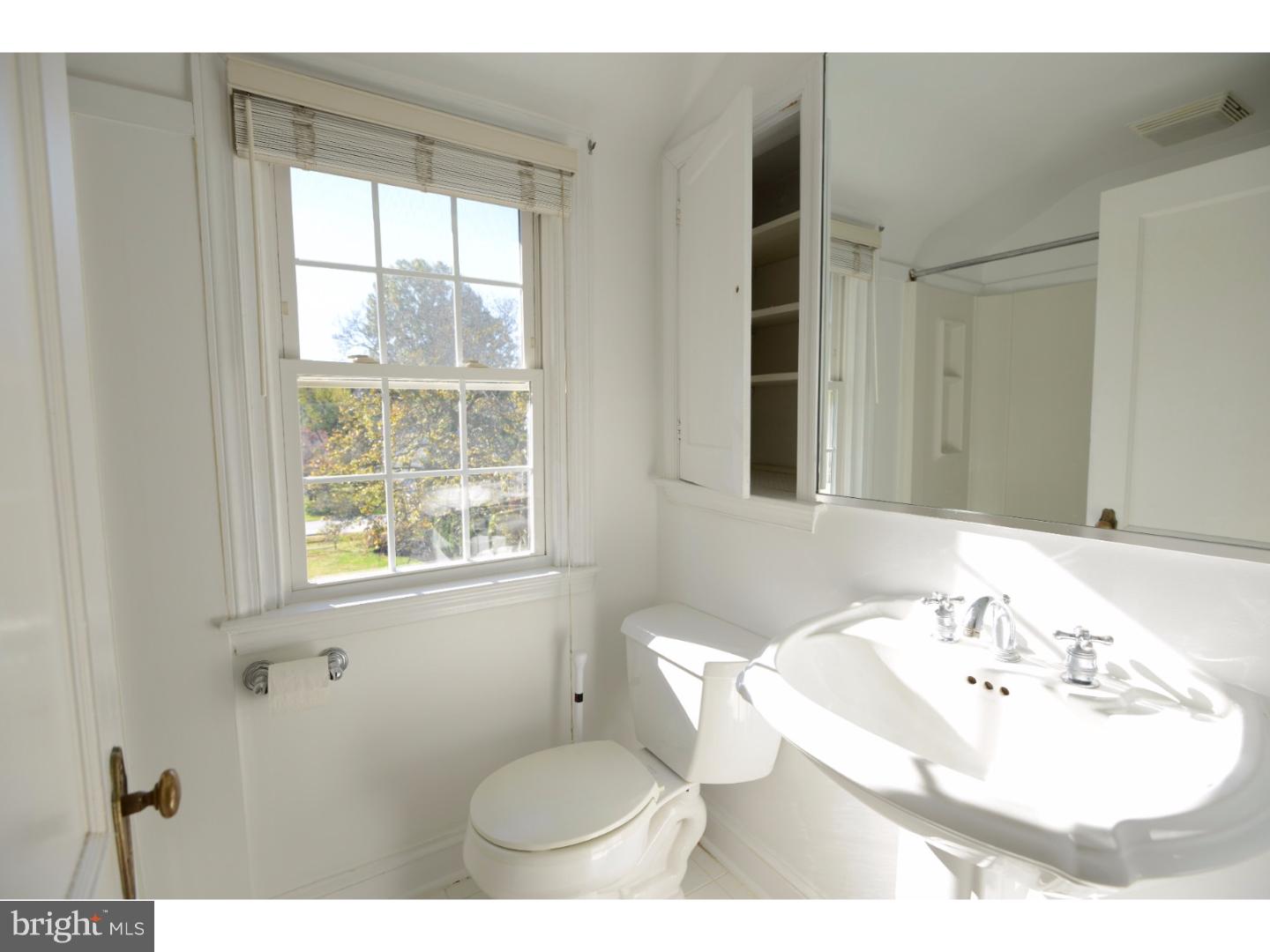 14 Moreland Road Paoli, PA 19301 - Photo 12 of 16 Bathroom