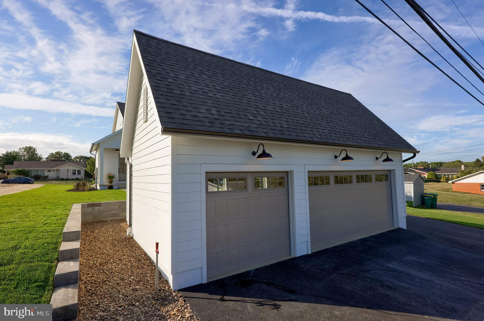 519 Cedar Avenue Hershey, PA 17033 - Photo 9 of 82 3 Car Detached Garage