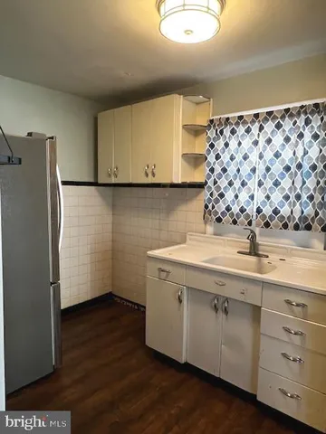 $230,000 | 830 4th Avenue, Prospect Park, PA 19076