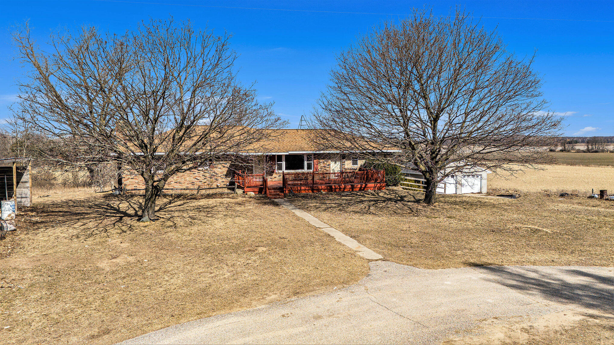 11600 Almy Road Lakeview, MI 48850 - Photo 21 of 30 039_dji_20250313124211_0137_d_884