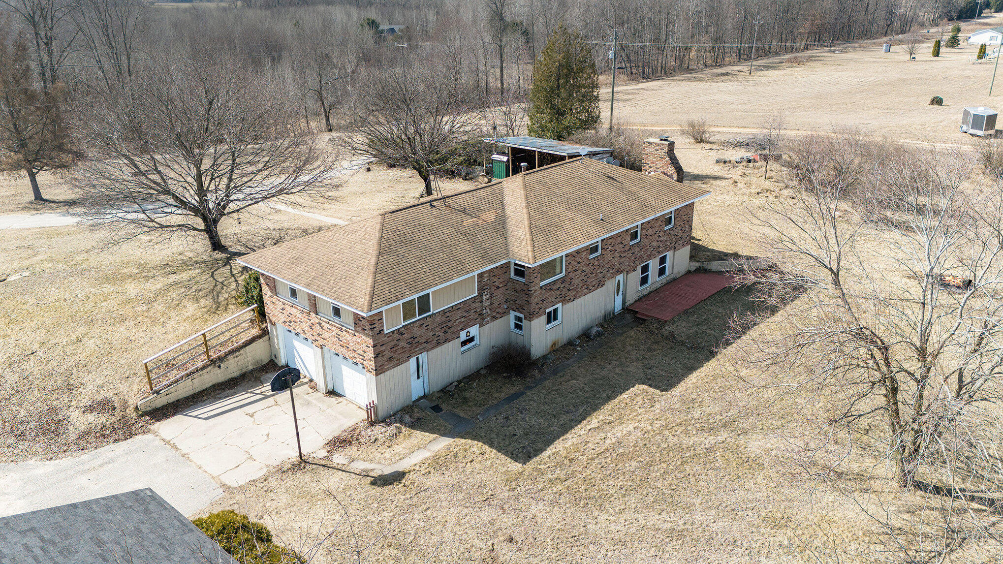 11600 Almy Road Lakeview, MI 48850 - Photo 23 of 30 041_dji_20250313124306_0140_d_652