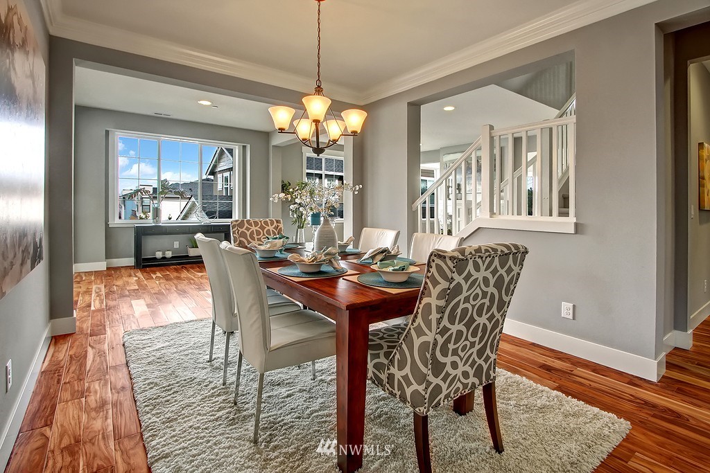 9902 Northeast 162nd Street Bothell, WA 98011 - Photo 5 of 21 Gallery Image 5