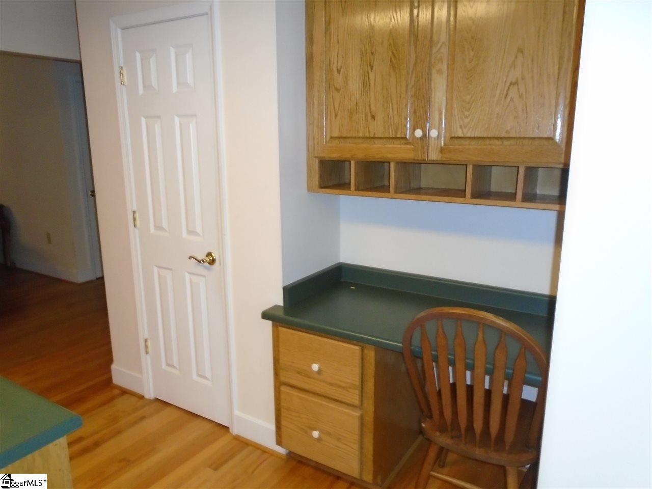 217 Sitton Road Easley, SC 29642 - Photo 9 of 32