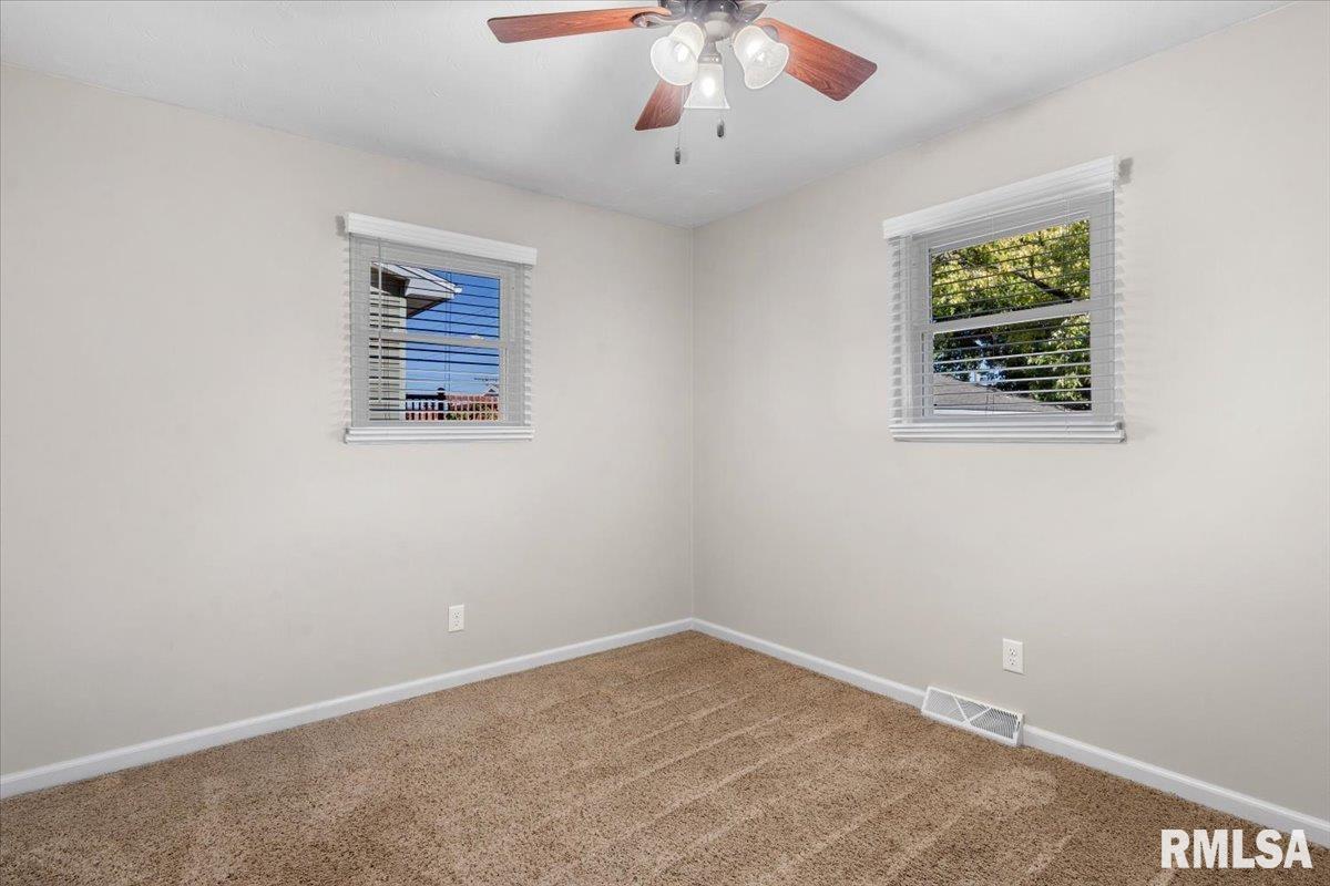 1900 Camden Street Springfield, IL 62702 - Photo 13 of 34