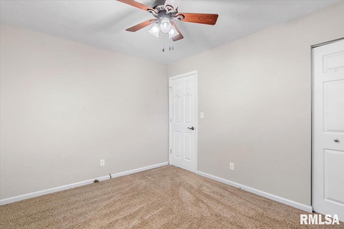 1900 Camden Street Springfield, IL 62702 - Photo 14 of 34