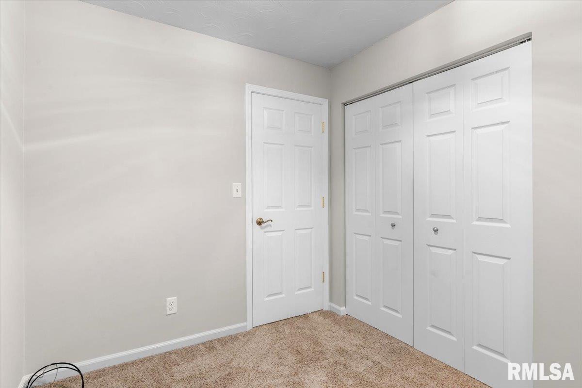 1900 Camden Street Springfield, IL 62702 - Photo 20 of 34