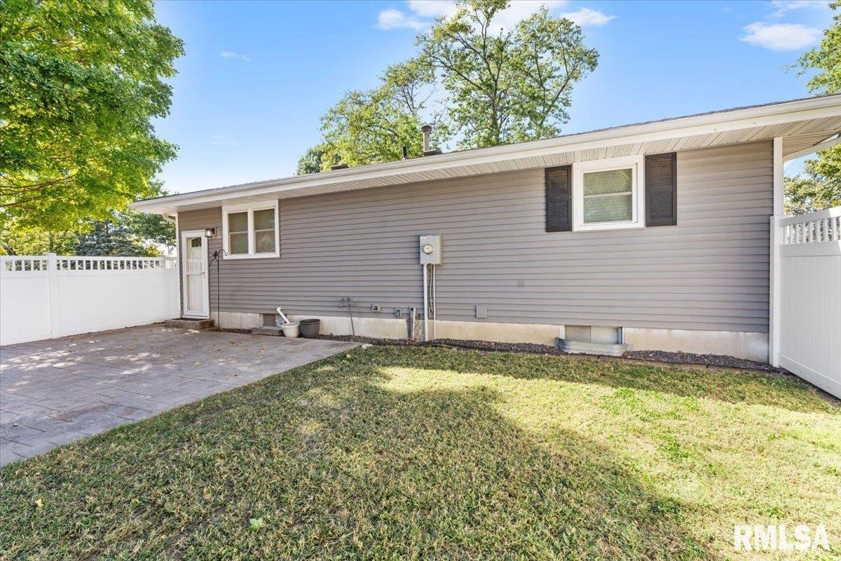 1900 Camden Street Springfield, IL 62702 - Photo 30 of 34