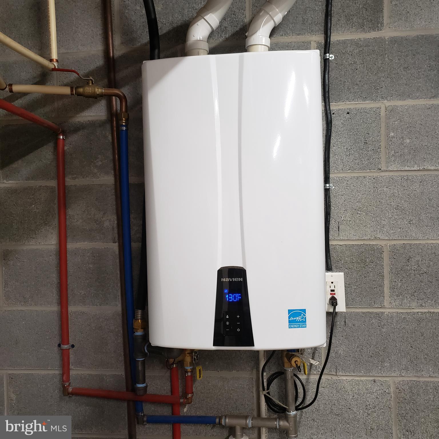 1626 Meadowlark Road Wyomissing, PA 19610 - Photo 118 of 123 Tankless water heater
