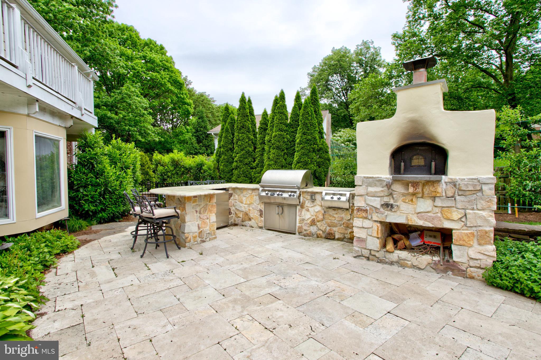 1626 Meadowlark Road Wyomissing, PA 19610 - Photo 12 of 123 Pizza oven, outdoor kitchen with bar!