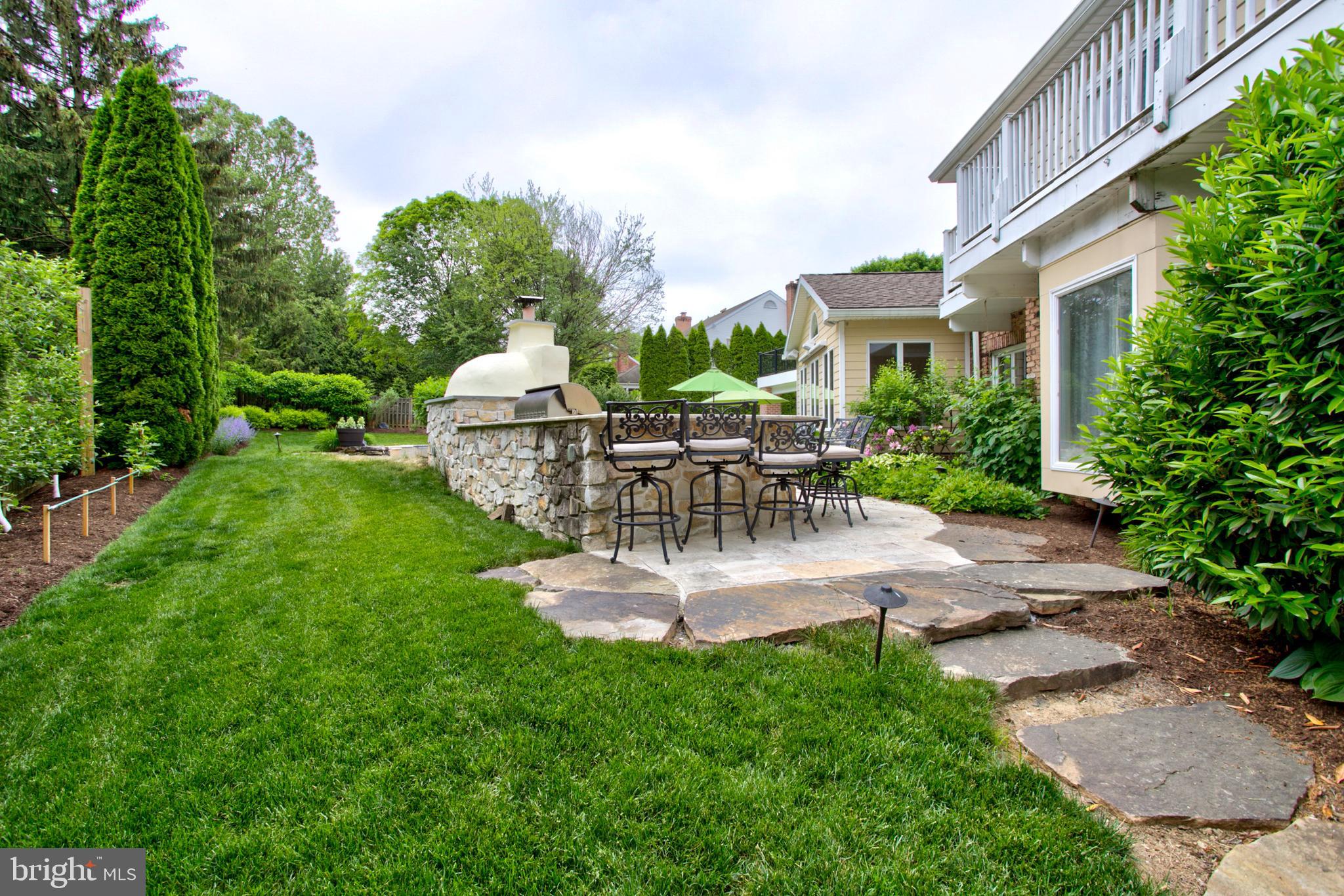 1626 Meadowlark Road Wyomissing, PA 19610 - Photo 25 of 123 Walkway from side terrace to backyard entertaining