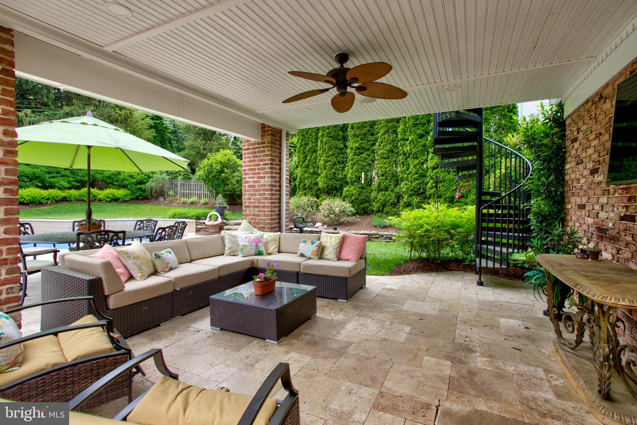 1626 Meadowlark Road Wyomissing, PA 19610 - Photo 10 of 123 Poolside shade seating
