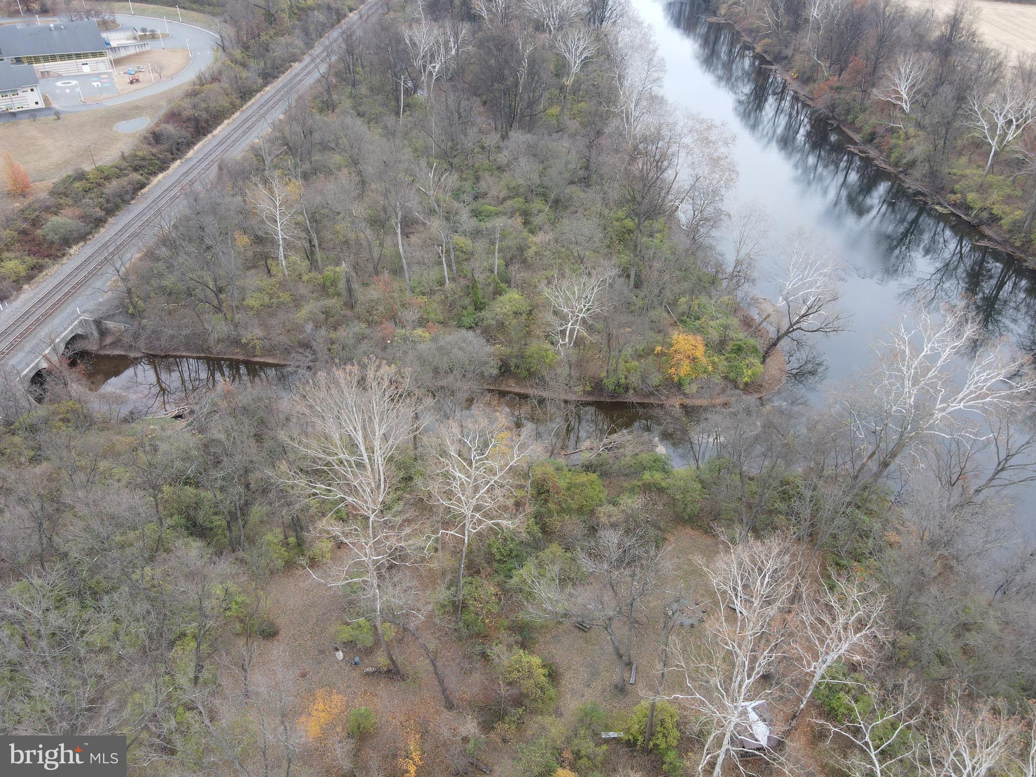 131 North Main Street Douglassville, PA 19518 - Photo 19 of 29 a view of a dry yard