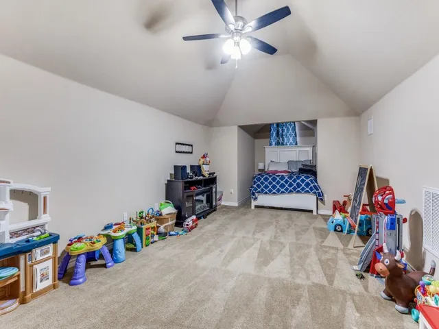 $279,900 | 11931 Arbor Lake Road, Rhome, TX 76078