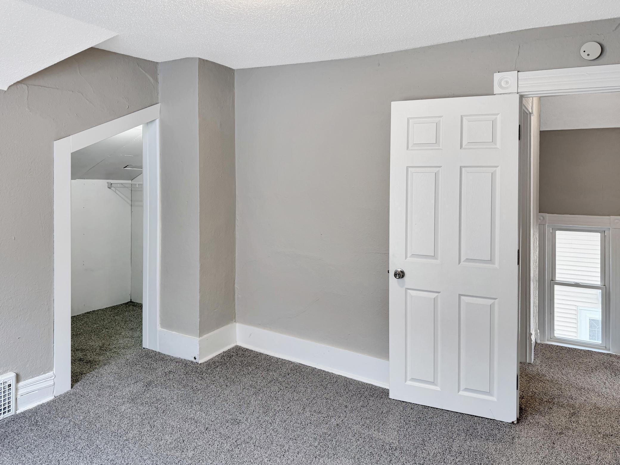 809 11th Avenue North Fargo, ND 58102 - Photo 21 of 33