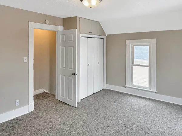 $185,000 | 809 11th Avenue North, Fargo, ND 58102