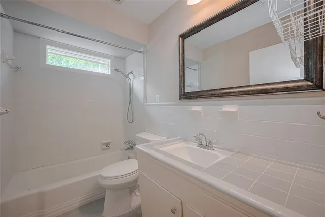 $339,000 | 614 Kyle Street, Sugar Land, TX 77478