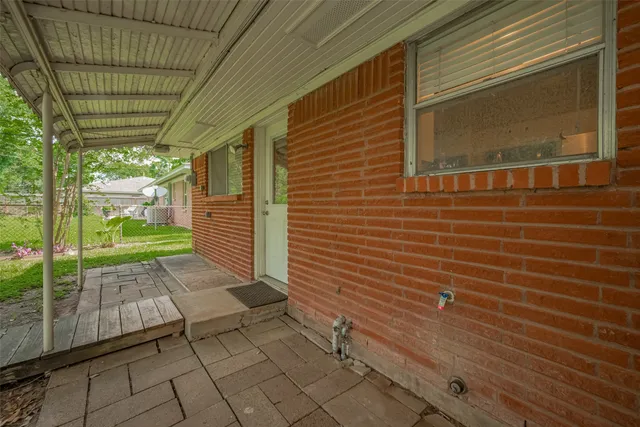 $339,000 | 614 Kyle Street, Sugar Land, TX 77478