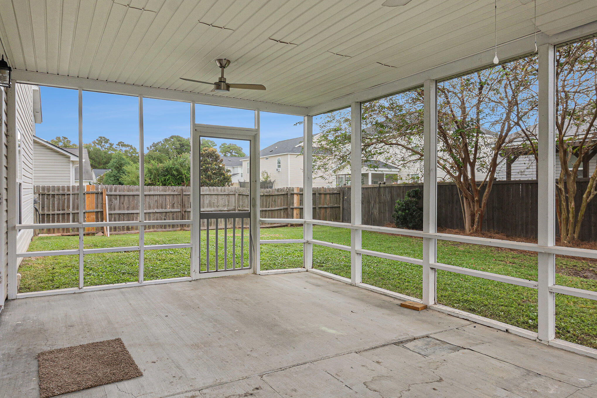 108 Summer View Road Summerville, SC 29486 - Photo 27 of 35 Screened Porch