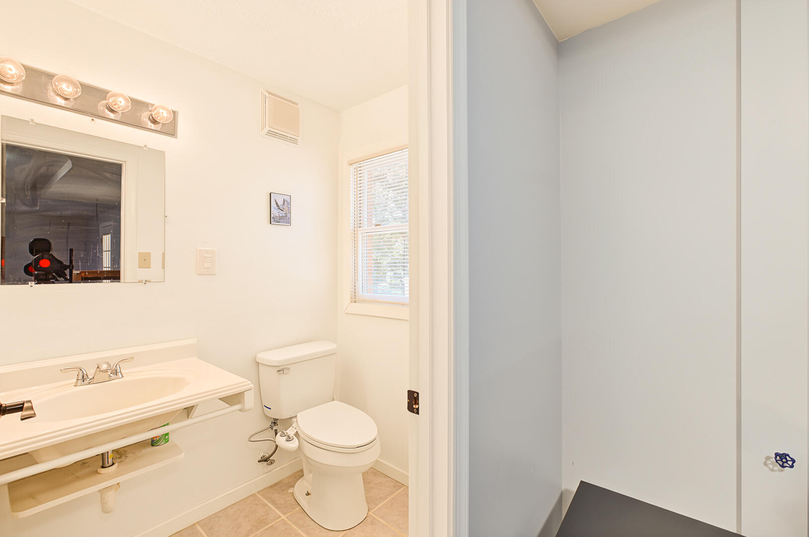 121 Oak Ridge Court Blue Ridge, VA 24064 - Photo 55 of 74 121 Oak Ridge Ct-61