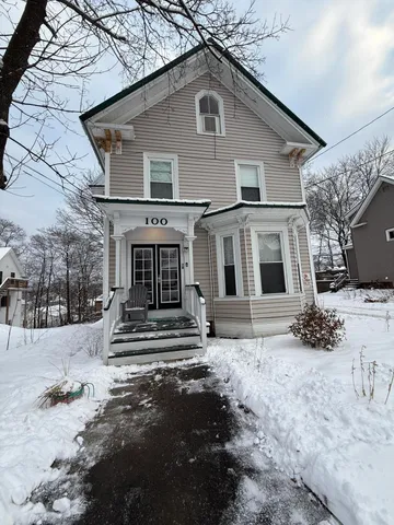 $349,900 | 100 3rd Street, Bangor, ME 04401