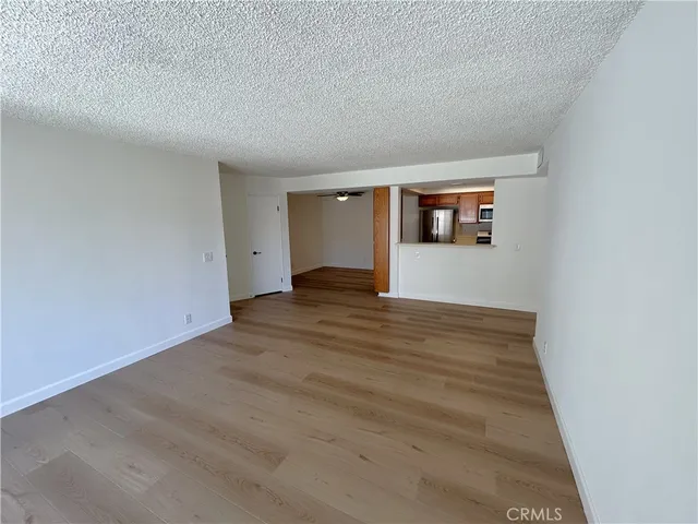 a view of empty room with window