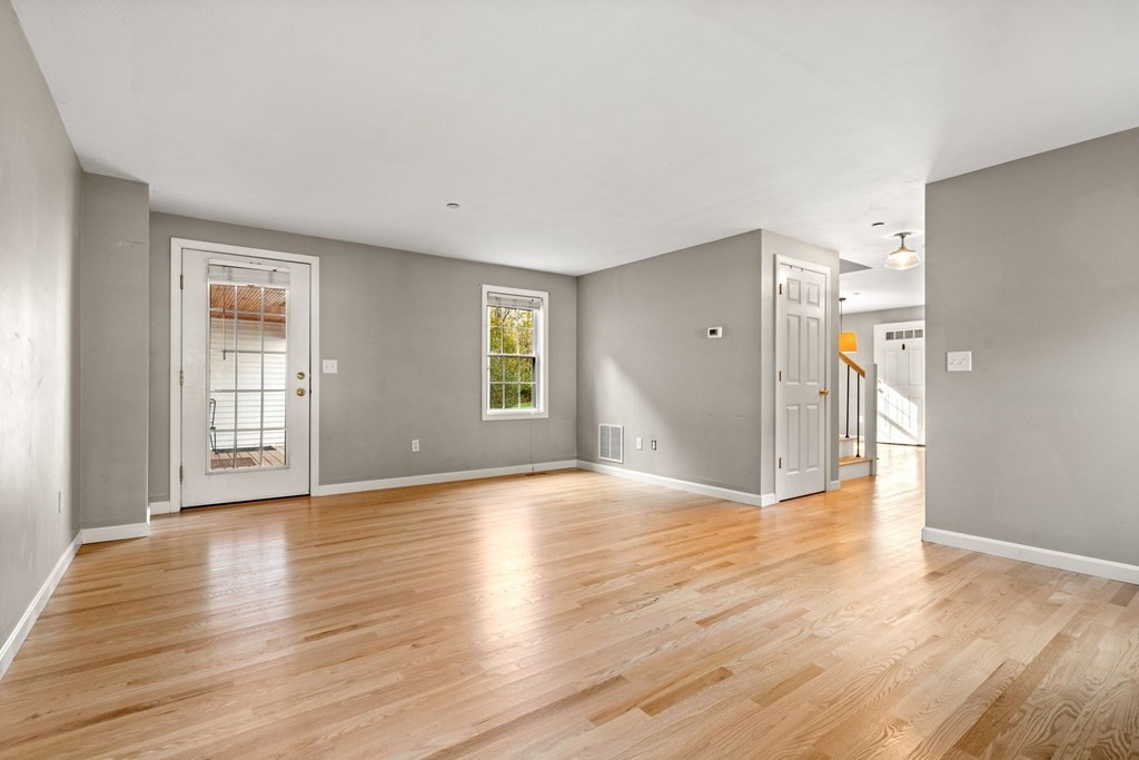 120 Lowell Road, Unit B Westford, MA 01886 - Photo 10 of 33 Gallery Image 10