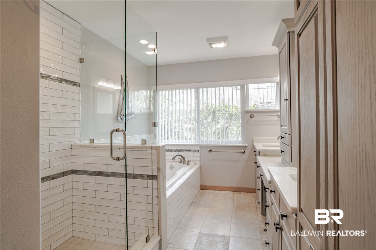9225 Bay Point Drive Elberta, AL 36530 - Photo 23 of 50 Master Bath Tile/Glass Sh
