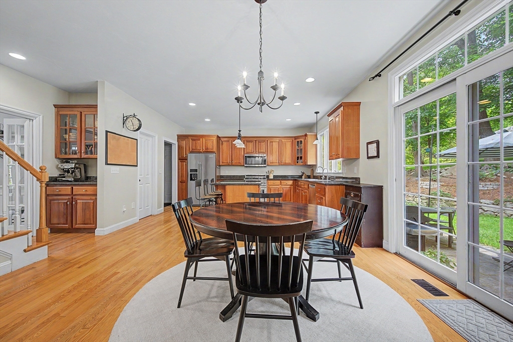 13 Hearthstone Road Hopkinton, MA 01748 - Photo 4 of 36