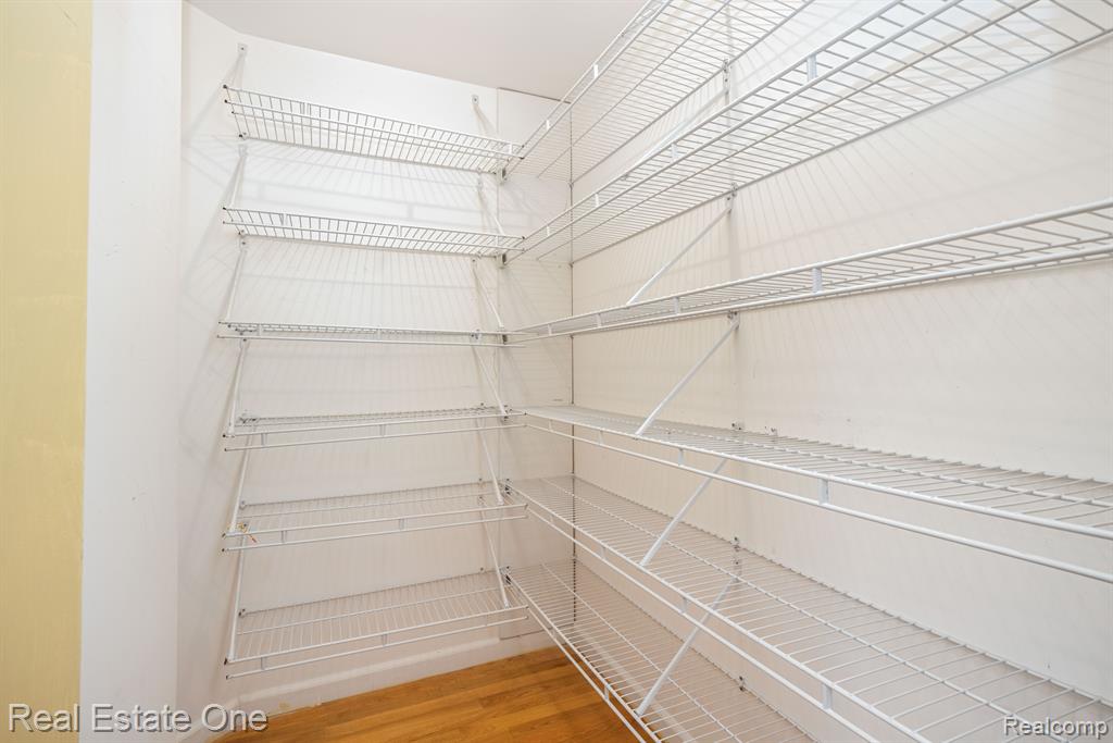 48712 Point Lakeview Street Chesterfield, MI 48047 - Photo 53 of 71