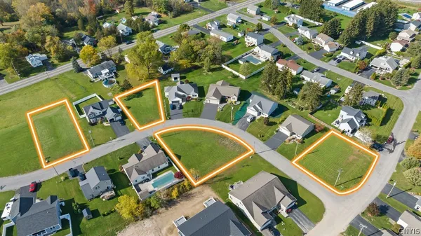 $64,900 | 116 Brantford Path, Geddes, NY 13209