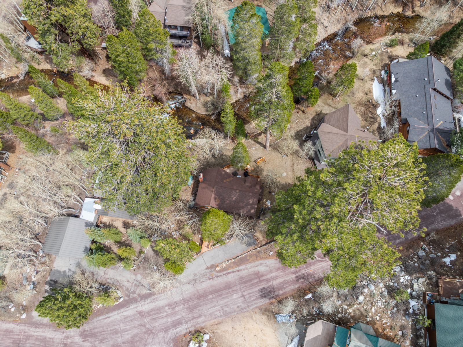 234 Brook Lane Bishop, CA 93514 - Photo 28 of 33 a backyard of a house with a yard and outdoor seating