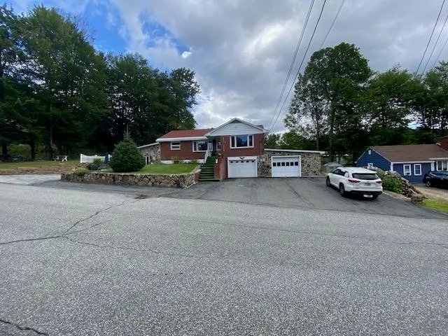 $639,900 | 48 Mansion Hill Drive, Lincoln, NH 03251