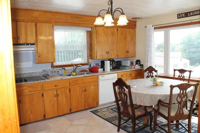 $639,900 | 48 Mansion Hill Drive, Lincoln, NH 03251