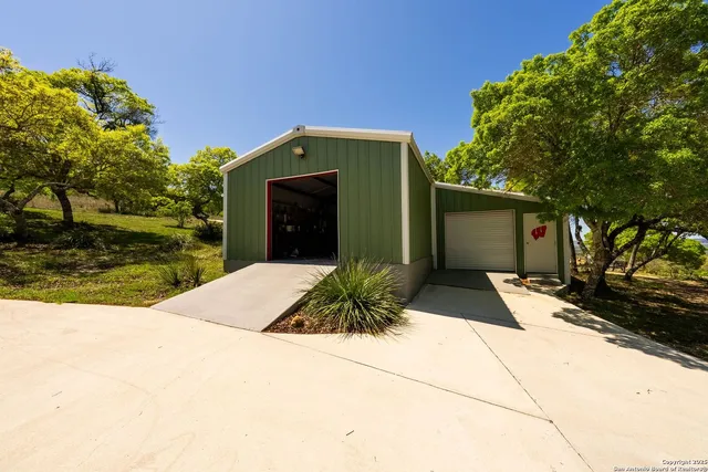 $4,400,000 | 214 Jungfrau Hill Road, Comfort, TX 78013