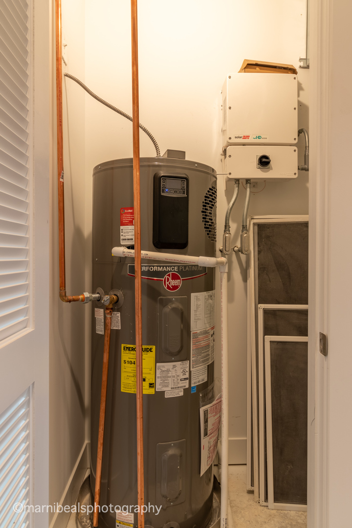 1349 East Marquette Road Chicago, IL 60637 - Photo 26 of 26 a view of a utility room with utility room