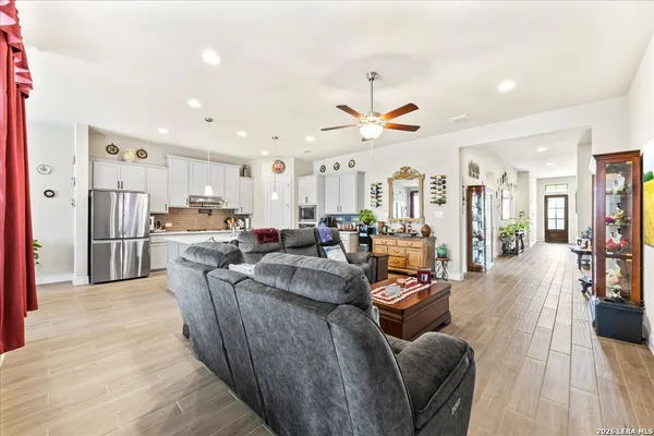 $560,000 | 3034 Agar, Bulverde, TX 78163