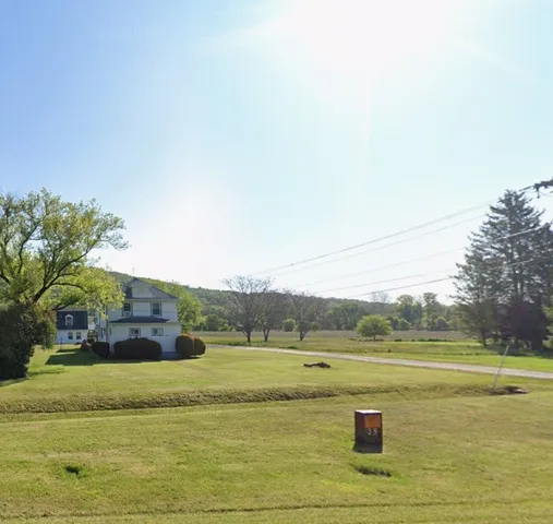 $1,400 | 3389 Lower Maple Avenue, Unit A, Ashland, NY 14901