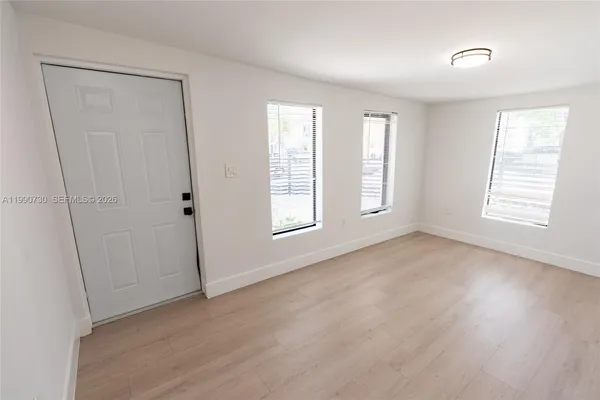 $4,500 | 2100 Southwest 6th Street, Miami, FL 33135