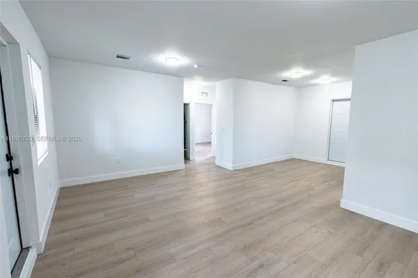 $4,500 | 2100 Southwest 6th Street, Miami, FL 33135