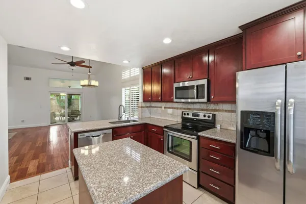$599,950 | 592 Charlemagne Lane, Tracy, CA 95376