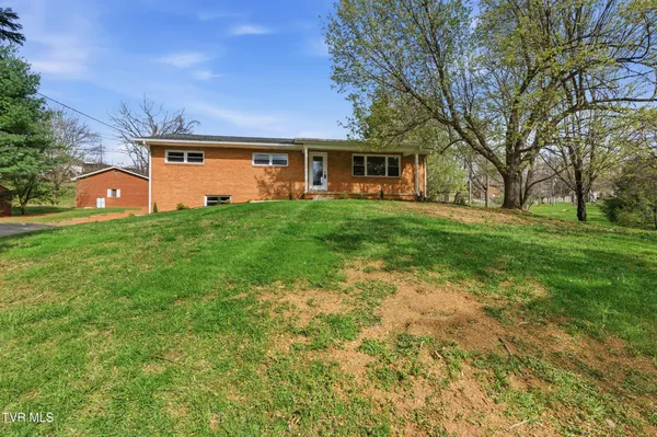 $439,000 | 400 Martindale Road, Bristol, TN 37620