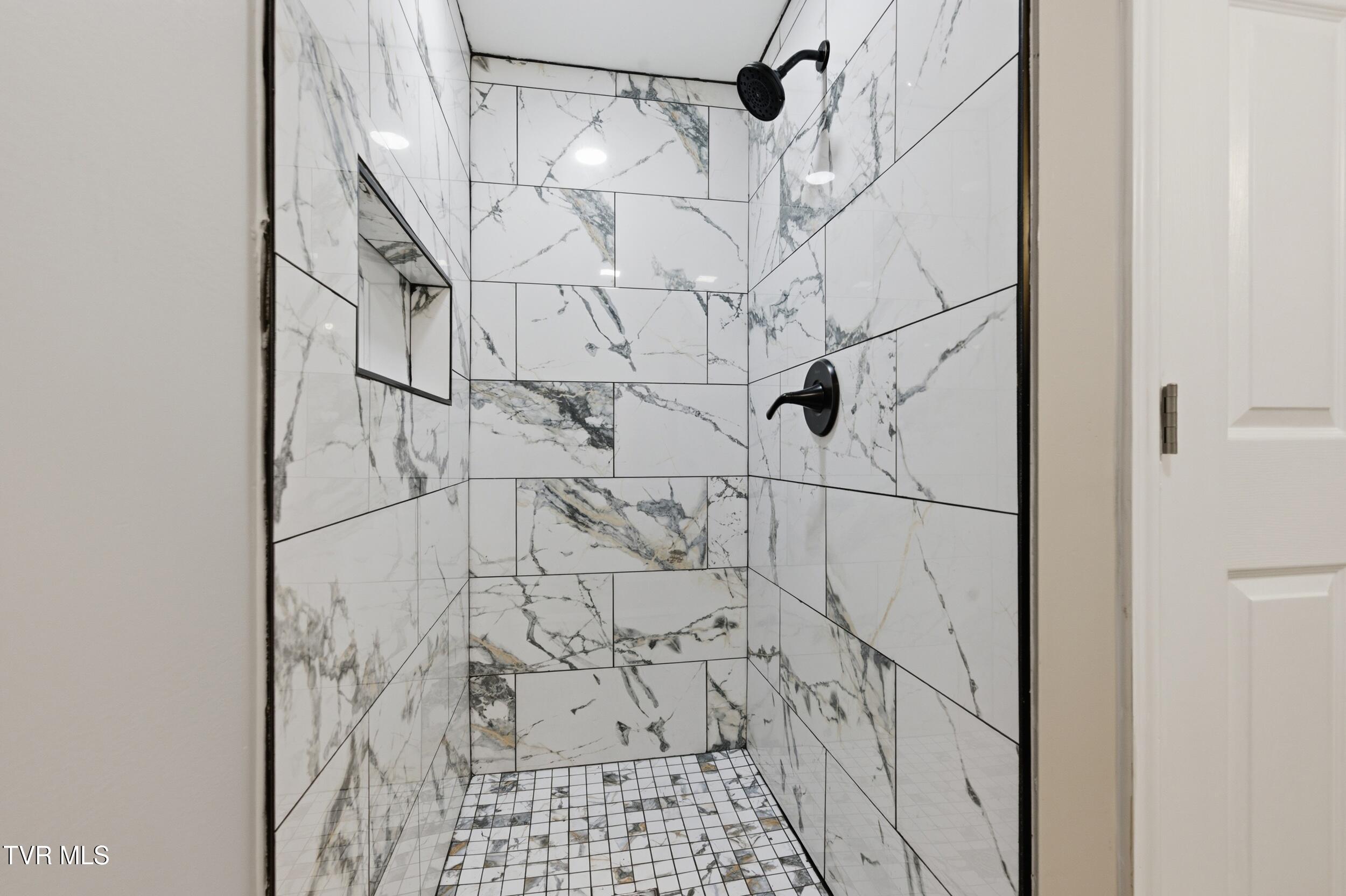 400 Martindale Road Bristol, TN 37620 - Photo 17 of 25 martin 22